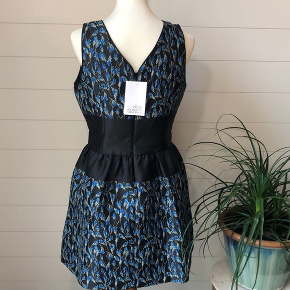 NWT Badgley Mischka Vivian Modele Dress - Picture 2 of 7